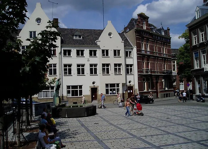 De Hofnar Bed & Breakfast 3*