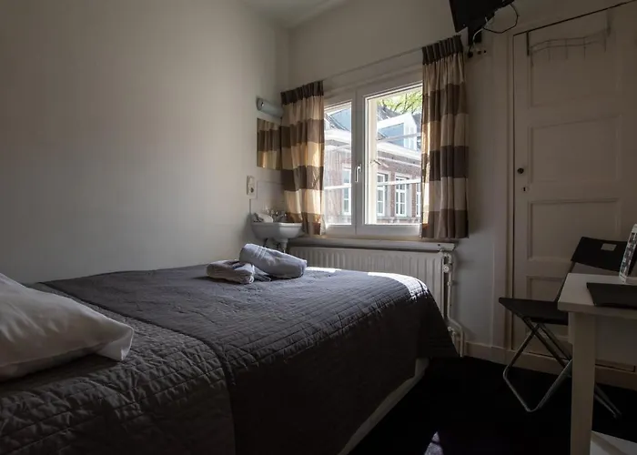 De Hofnar Bed & Breakfast 3*